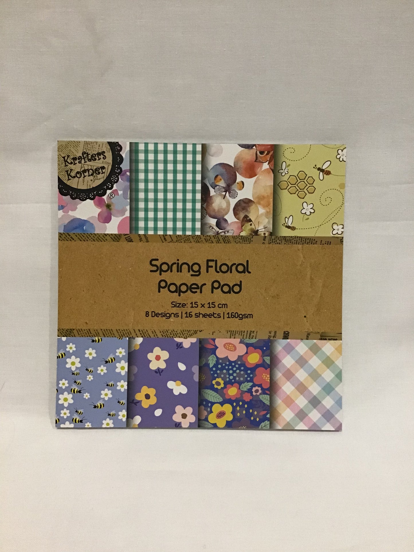 Scrapbooking Spring Floral Paper Pad - 16 sheets - 8 designs - 15x15cm