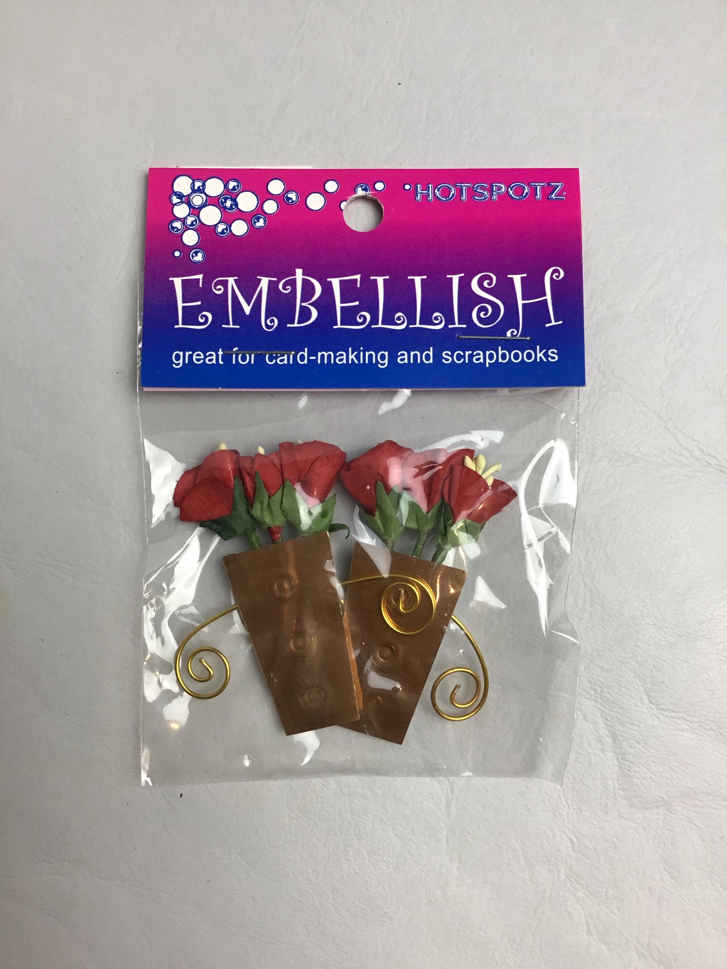 Flowers in Gold Vase Embellishments - 2pk